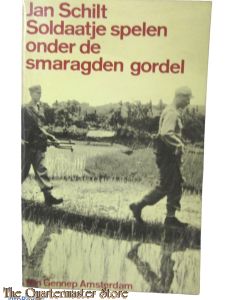 Book - Soldaatje spelen onder de smaragden gordel.