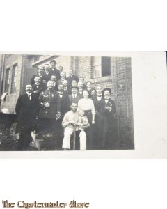 AnsichtsKarte (Mil. Postcard) 1915 wounded Soldier and officer with family