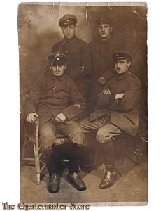 Studio Photo 1914-18 Group of 4 German soldiers 