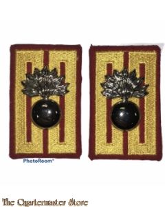 Kraag emblemen Garde Regiment Grenadiers 1970