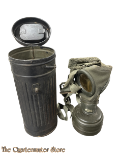 Gasmaske M38 mit M38 Blechbüchse ( Gasmask M38 mit M38 Cannister)