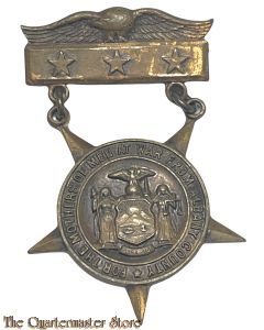 US Mothers of men at War medal from  Albany County 3 star