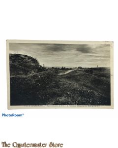 Postcard 1914-18 Fort de Douaumont, Superstructure du Fort. A l'horizon, l'Ossuaire de Douaumont