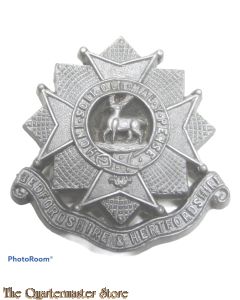 Cap badge Bedfordshire & Hertfordshire Regiment WW2 (Plastic)