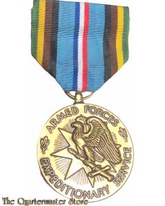 Medaille Armed forces expeditionary service met baton in doos  (Medal Armed forces expeditionary service boxed)