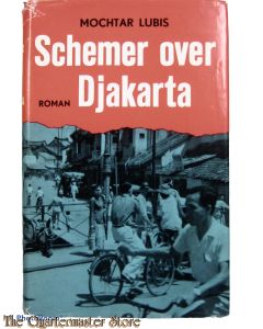 Book - Schemer over Djakarta
