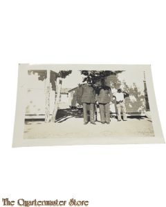 WW2 period original Photo 2 US Soldiers and 2 locals 